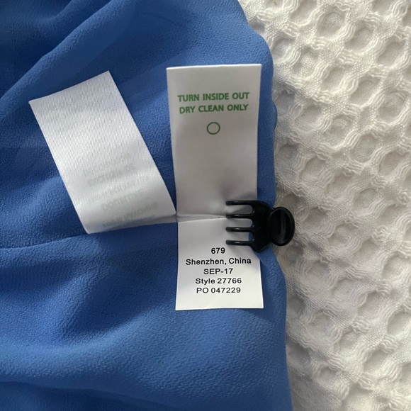 Lilly Pulitzer Owen Dress - Picture 9 of 10